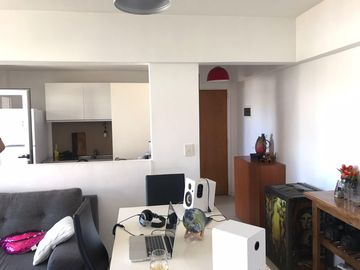 2 amb al frente con terraza propia , 110 m2 totales, dos cocheras , Sum , Piscina .