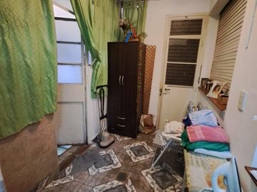 VENDE DEPTO 4 AMBIENTES AL FRENTE CON PATIO, LAVADERO, COCINA SEPARADA