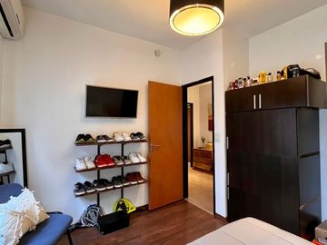 Casa de 5 AMBIENTES en venta