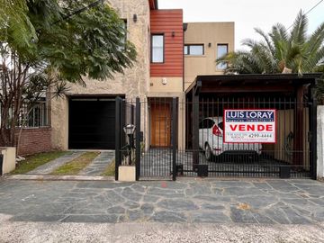 Casa de 5 AMBIENTES en venta