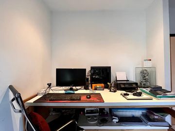 Casa de 5 AMBIENTES en venta