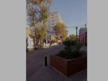 VENDO DEPARTAMENTO 2 AMB CON COCHERA PLENO CENTRO DE MIRAMAR
