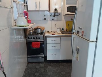 DEPARTAMENTO DE 2 AMBIENTES MUY LUMINOSO