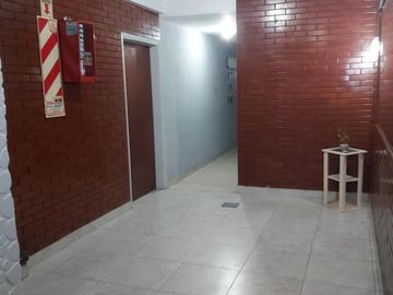 DEPARTAMENTO DE 2 AMBIENTES MUY LUMINOSO