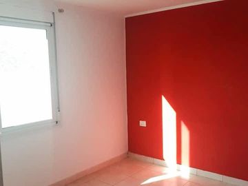 DEPTO 1 DORMITORIO CON BALCON, A METROS DEL PARQUE DE MAYO