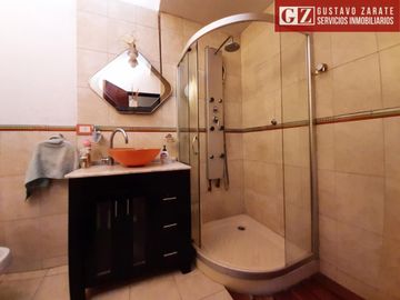 CASA EN VENTA EN LA MEJOR ZONA DE BARRIO JARDIN