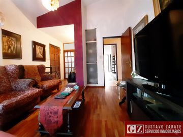 CASA EN VENTA EN LA MEJOR ZONA DE BARRIO JARDIN