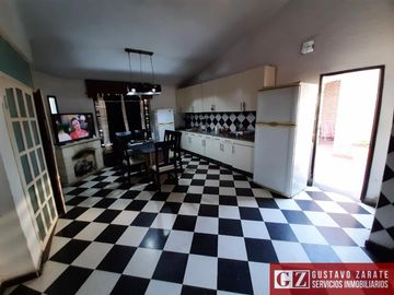 CASA EN VENTA EN LA MEJOR ZONA DE BARRIO JARDIN