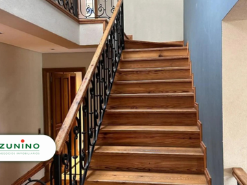 Hermosa casa a la venta en exclusivo country
