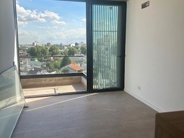 MONOAMBIENTE EN EDIFICIO DE 8 PISOS , DEPTOS  DE 1 Y 2 AMB , CON COCHERAS , BALCON O PATIO , CON SUM ,PISCINA , SAUNA