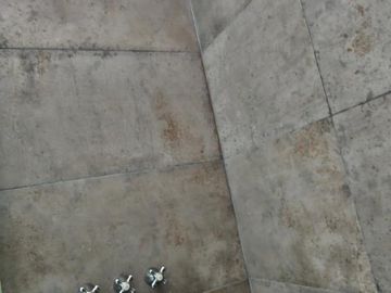 B° Jardin. Hermosa casa Desarrollada en P.B- Con pileta NO APTA BANCOR