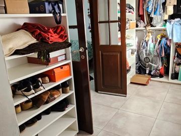 B° Jardin. Hermosa casa Desarrollada en P.B- Con pileta NO APTA BANCOR