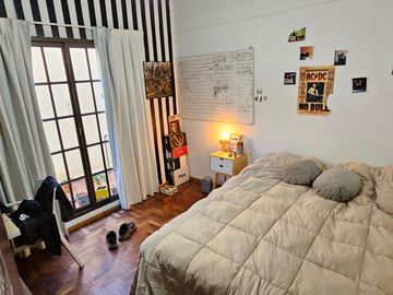 B° Jardin. Hermosa casa Desarrollada en P.B- Con pileta NO APTA BANCOR
