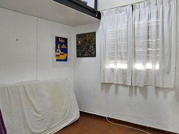 B° Jardin. Hermosa casa Desarrollada en P.B- Con pileta NO APTA BANCOR