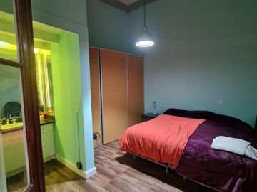 Excelente casa de categoria 6 Ambientes con Cochera -BOEDO-