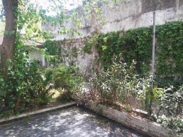 VENTA CASA 3 AMBIENTES COCHERAS Y QUINCHO EXCELENTE ZONA OPORTUNIDAD
