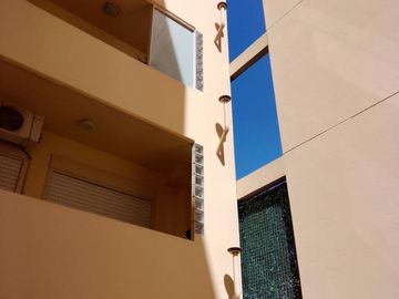 Venta departamento amplio 2 ambientes 66M2 con patio en Villa Devoto