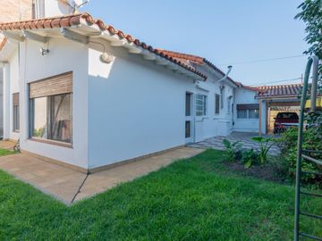 Chalet 4 Ambientes El Palomar