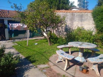 VENTA de casa bellísima cuadra Bo Balzaretti