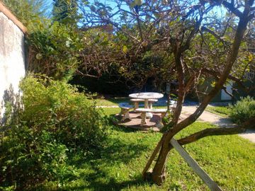VENTA de casa bellísima cuadra Bo Balzaretti