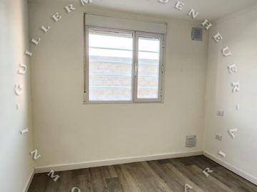EN VENTA DEPARTAMENTO DE 1 DORMITORIO EN BARRIO LOS ALAMOS - CON COCHERA