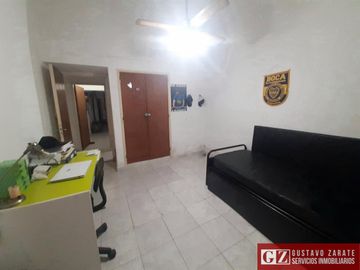 CASA EN VENTA EN ZONA SUR BARRIO PARQUE VELEZ SARSFIELD