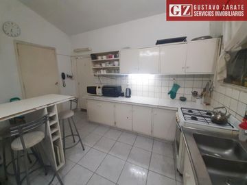 CASA EN VENTA EN ZONA SUR BARRIO PARQUE VELEZ SARSFIELD