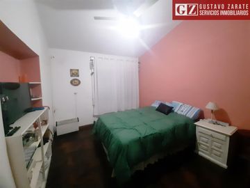 CASA EN VENTA EN ZONA SUR BARRIO PARQUE VELEZ SARSFIELD
