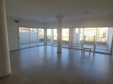 Excelente departamento  mono ambiente.