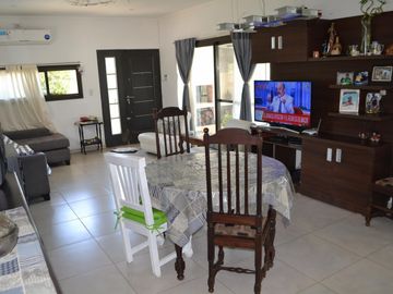 PROPIEDAD EN BARRIO CERRADO KEOKEN , TANTI