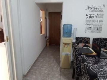 VENTA DE EXCELENTE CHALET DE 4 AMBIENTES CON COCHERA EN MONTE GRANDE - POSIBILIDAD DE PERMUTA (LOMAS, BANFIELD, TEMPERLEY)