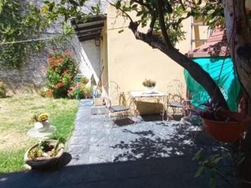 VENTA DE EXCELENTE CHALET DE 4 AMBIENTES CON COCHERA EN MONTE GRANDE - POSIBILIDAD DE PERMUTA (LOMAS, BANFIELD, TEMPERLEY)