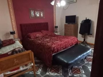 VENTA DE EXCELENTE CHALET DE 4 AMBIENTES CON COCHERA EN MONTE GRANDE - POSIBILIDAD DE PERMUTA (LOMAS, BANFIELD, TEMPERLEY)