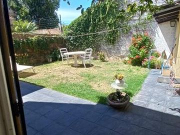 VENTA DE EXCELENTE CHALET DE 4 AMBIENTES CON COCHERA EN MONTE GRANDE - POSIBILIDAD DE PERMUTA (LOMAS, BANFIELD, TEMPERLEY)