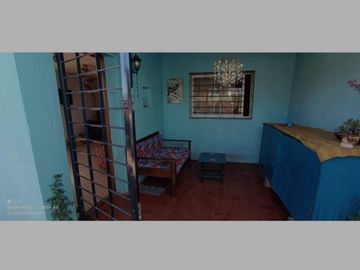 VENDO CASA 4 AMB CON TROTADORA PARA 2 AUTOS