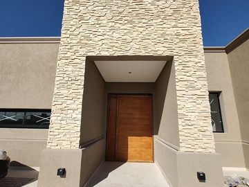 Casa En Venta A Estrenar Barrio La Magdalena Anticipo + Financiación En Pesos O Dolares