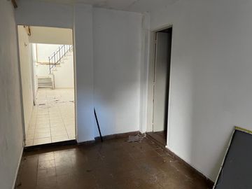 Casa con Cochera y Terraza