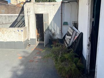 Casa con Cochera y Terraza