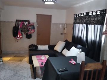 Casa mas local en Claypole