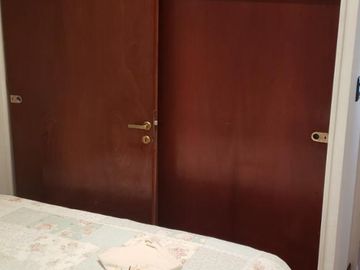 Chalet 5 Amb. con Cochera - IMPECABLE