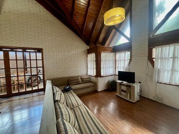 CHALET DE 4 AMB EN COUNTRY EL PARAISO