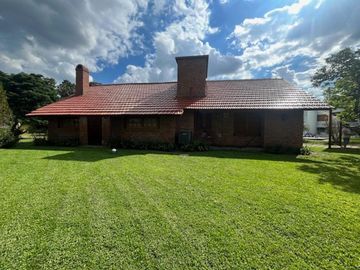 CHALET DE 4 AMB EN COUNTRY EL PARAISO