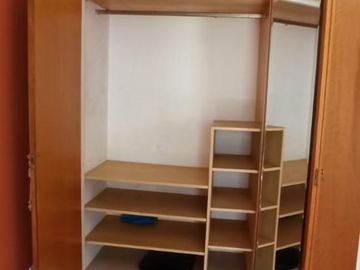 VENTA 3 AMBIENTES MAS ESCRITORIO CON COCHERA EN LANUSITA