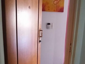 VENTA 3 AMBIENTES MAS ESCRITORIO CON COCHERA EN LANUSITA