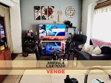 CASA EN PH, 3 AMBIENTES, CON DEPTO A TERMINAR, PASO DEL REY SUR CENTRO, MORENO