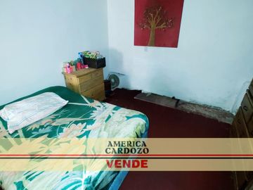 CASA EN PH, 3 AMBIENTES, CON DEPTO A TERMINAR, PASO DEL REY SUR CENTRO, MORENO