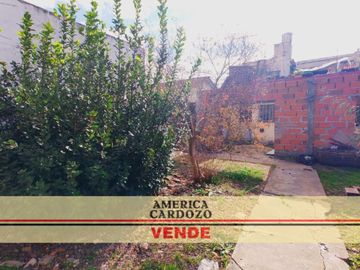 CASA EN PH, 3 AMBIENTES, CON DEPTO A TERMINAR, PASO DEL REY SUR CENTRO, MORENO