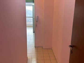 Departamento de dos dormitorios en edificio frente al mar