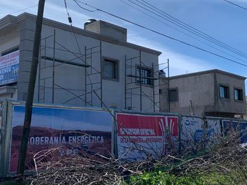 DUPLEX VENTA 3 AMB COCHERA Y JARDIN  A ESTRENAR RAFAEL CALZADA COMPLEJO CADENAS