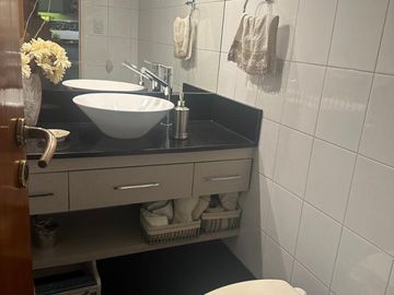 Casa lote propio con piscina